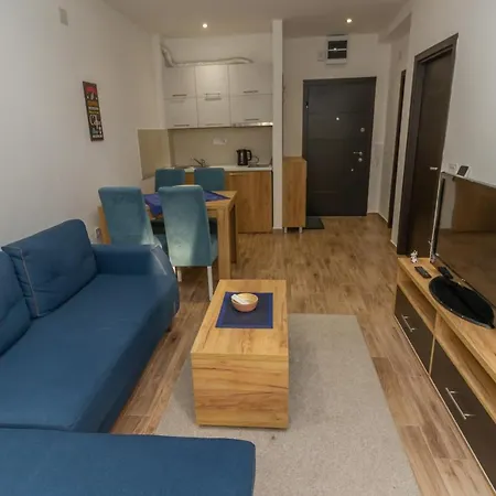 Apartment Binis