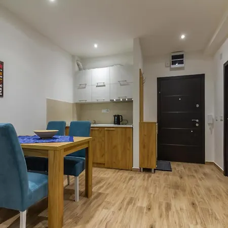 Binis * Златибор